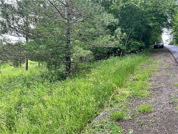 5.14 Acres of Residential Land for Sale in Laurens, New York