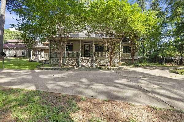 3.37 Acres of Land with Home for Sale in Longview, Texas