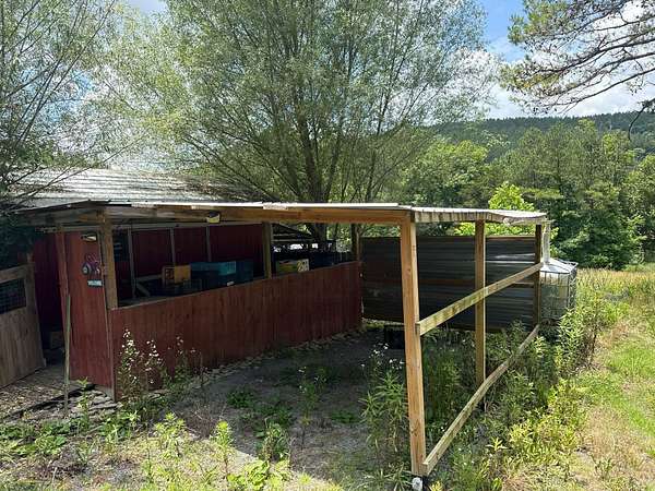 5.2 Acres of Land with Home for Sale in Decatur, Tennessee