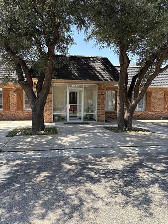 1.25 Acres of Improved Commercial Land for Lease in Lubbock, Texas