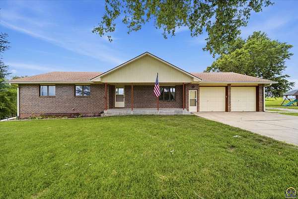 8 Acres of Land with Home for Sale in Topeka, Kansas