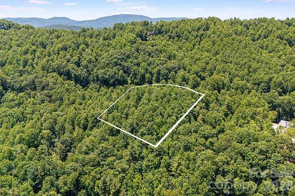 4.9 Acres of Residential Land for Sale in Hendersonville, North Carolina