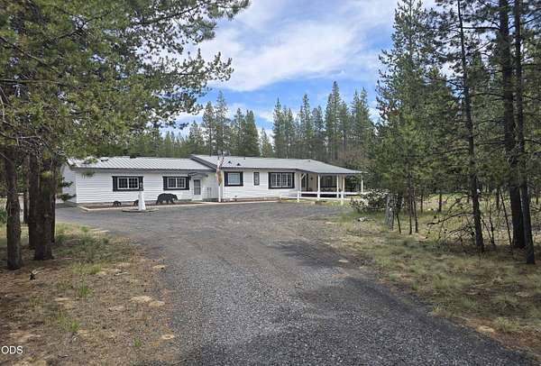 3.49 Acres of Land with Home for Sale in La Pine, Oregon