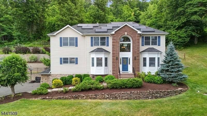 6.4 Acres of Land with Home for Sale in Chatham Township, New Jersey