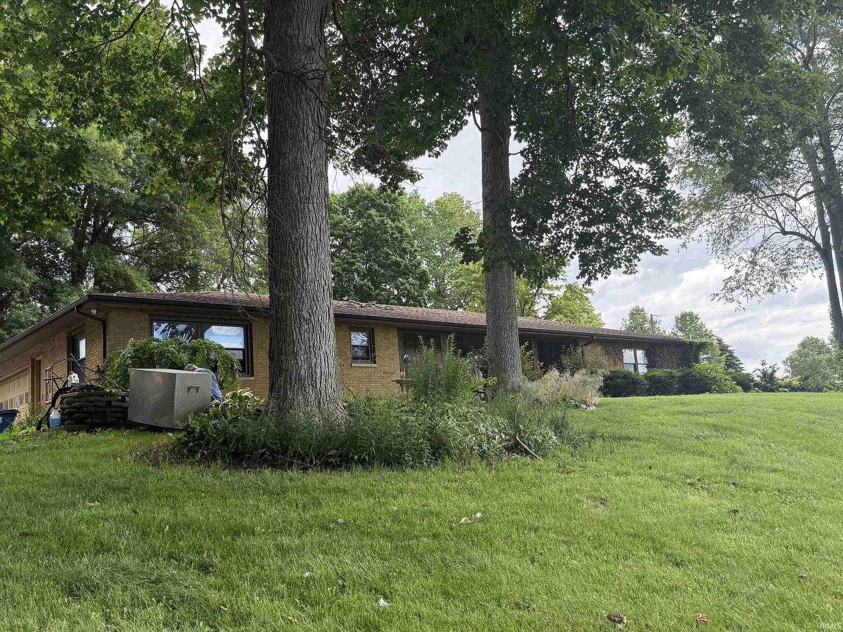 2.29 Acres of Land with Home for Sale in South Whitley, Indiana