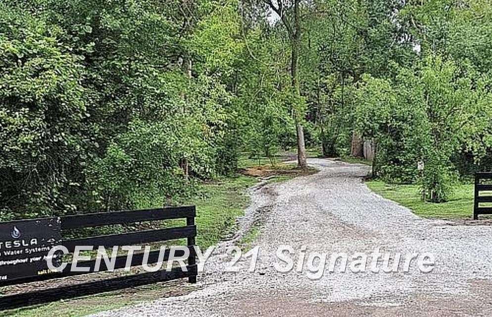 4.8 Acres of Residential Land for Sale in Midland, Michigan