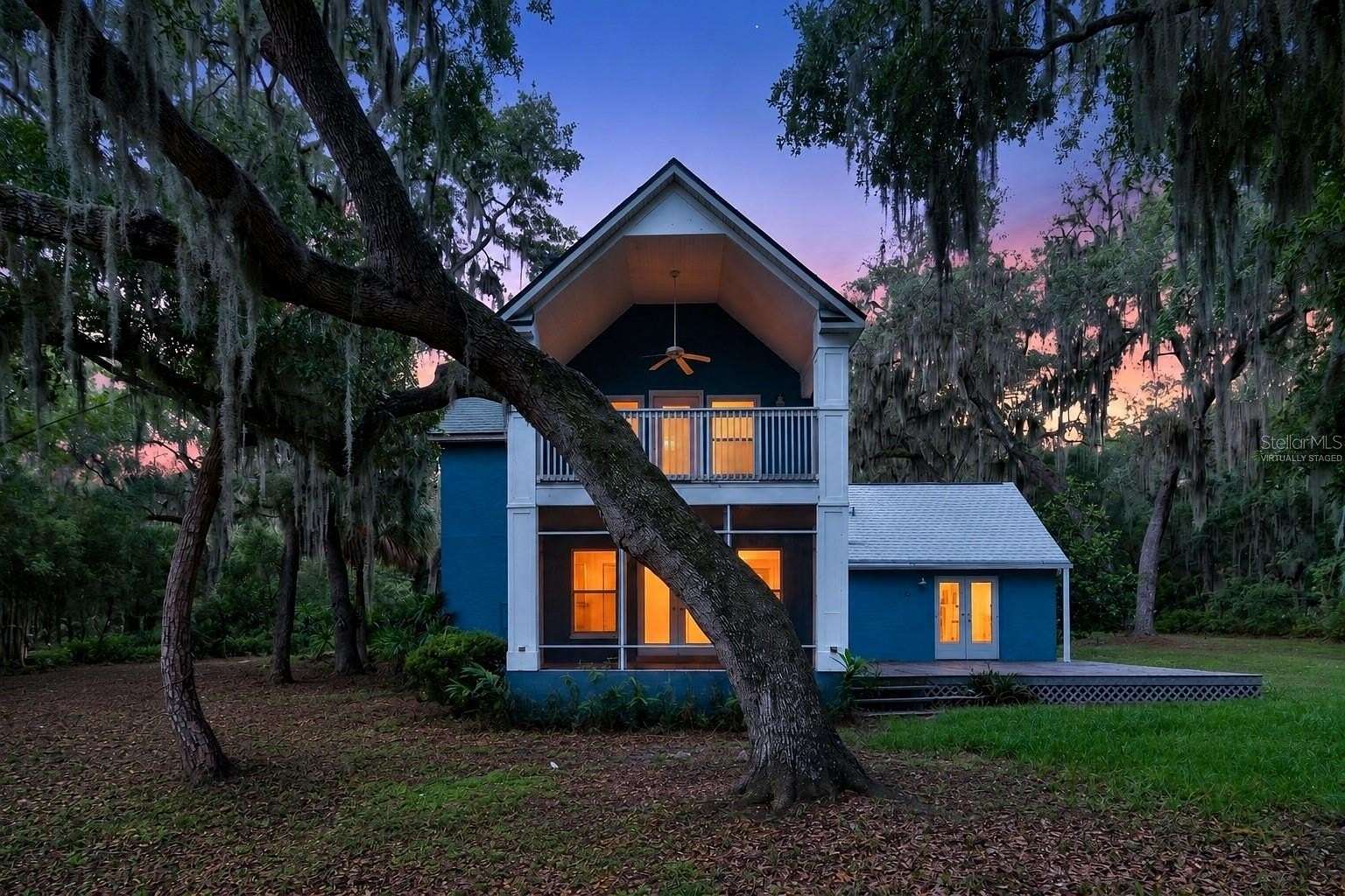 2 Acres of Land with Home for Sale in Hawthorne, Florida