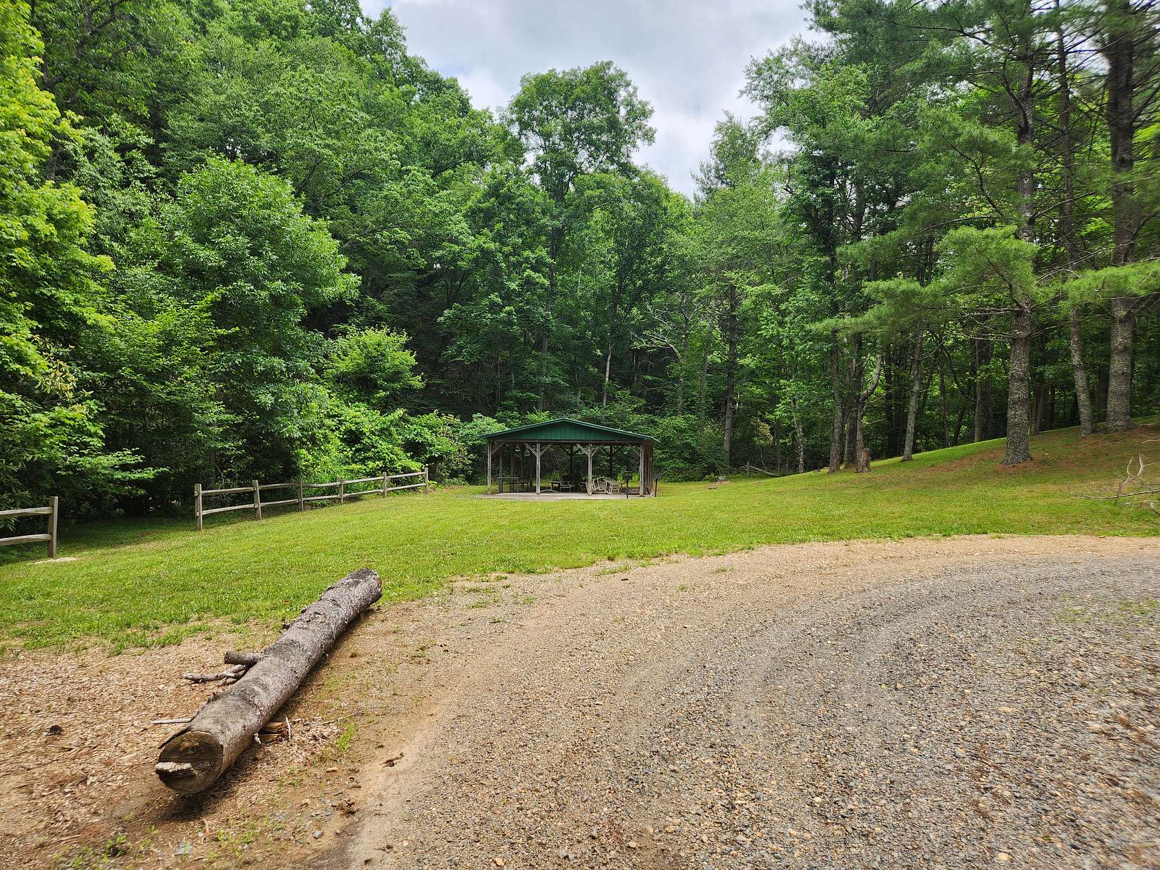5 Acres of Agricultural Land for Sale in Vesta, Virginia