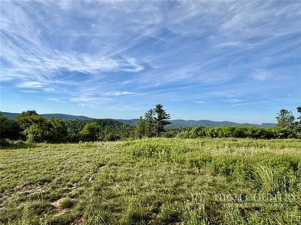 0.67 Acres of Residential Land for Sale in Newland, North Carolina