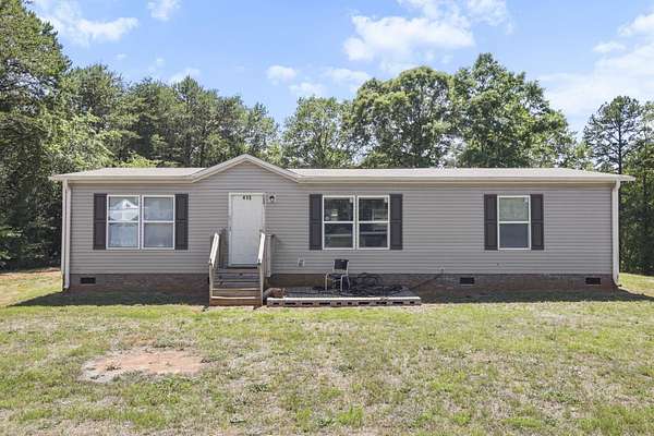4 Acres of Land with Home for Sale in Inman, South Carolina