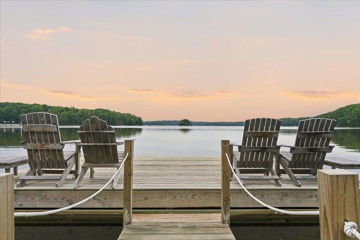 3.2 Acres of Land with Home for Sale in Sedgwick, Maine