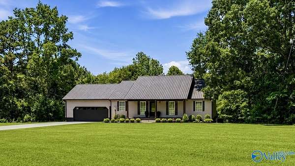 2.23 Acres of Land with Home for Sale in Attalla, Alabama