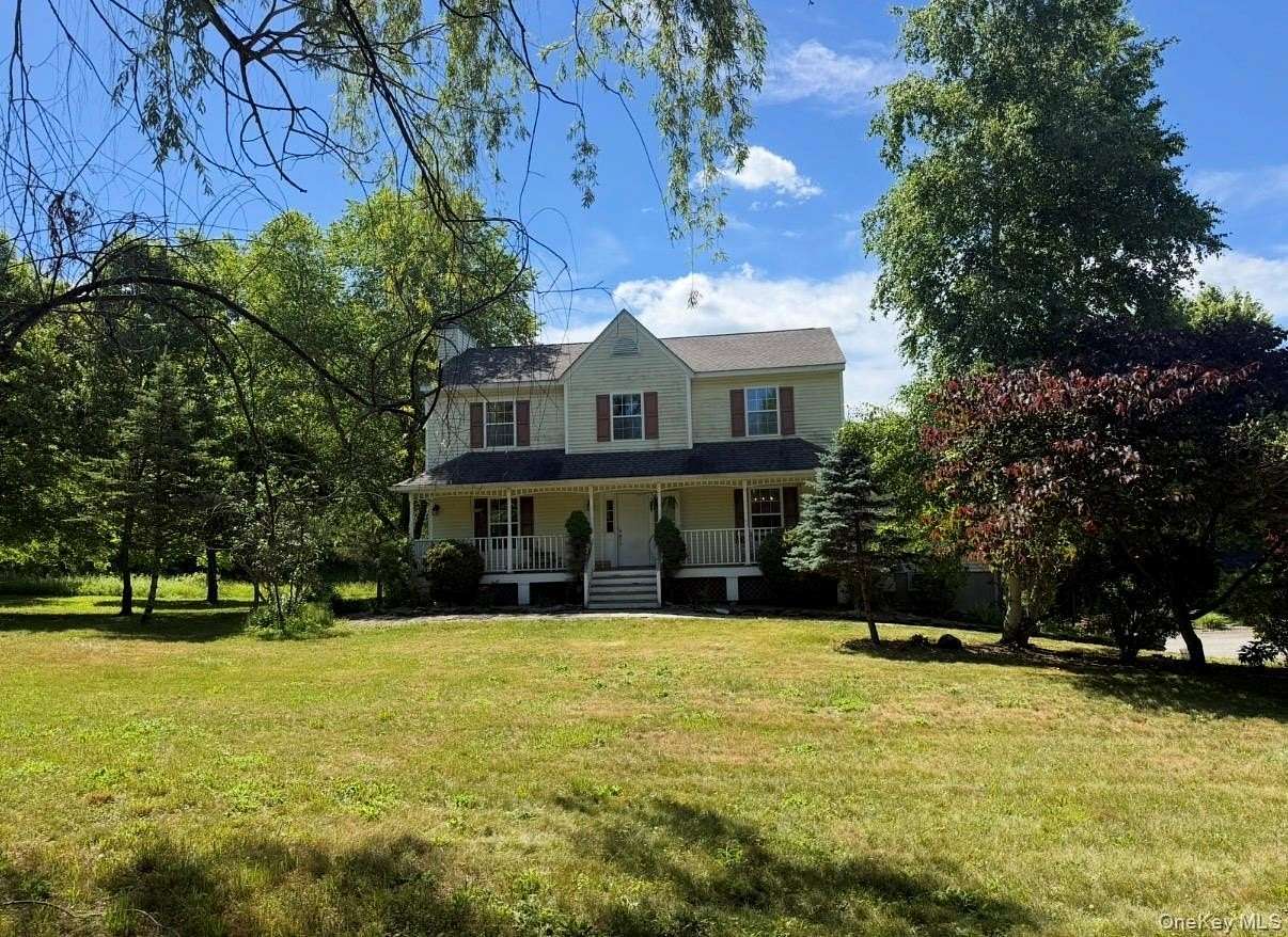 2.1 Acres of Improved Mixed-Use Land for Sale in Gardiner, New York