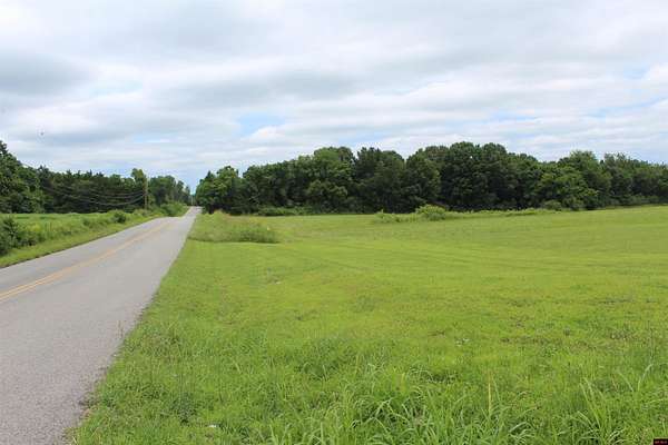 13 Acres of Land for Sale in Flippin, Arkansas