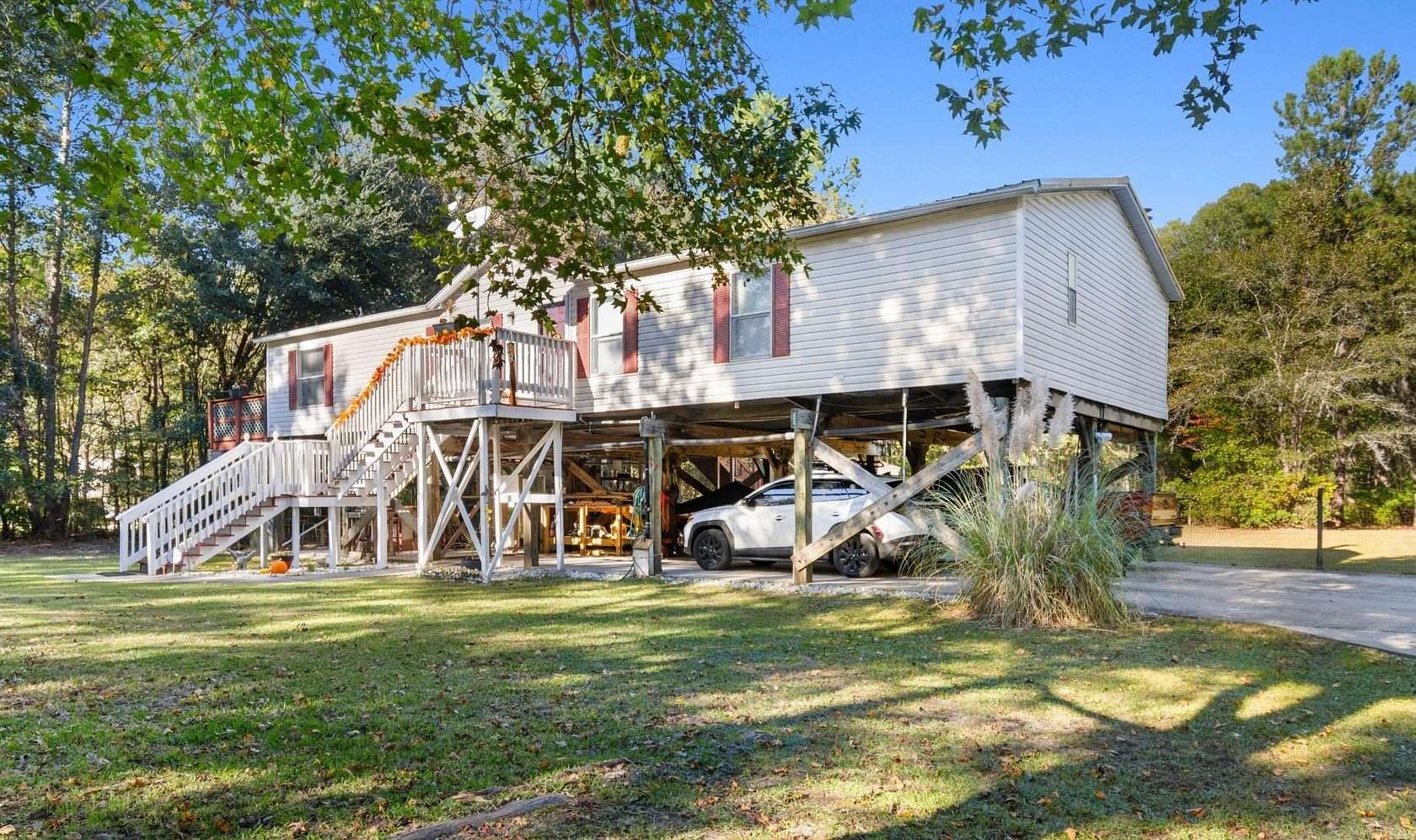 5.6 Acres of Land with Home for Sale in Conway, South Carolina
