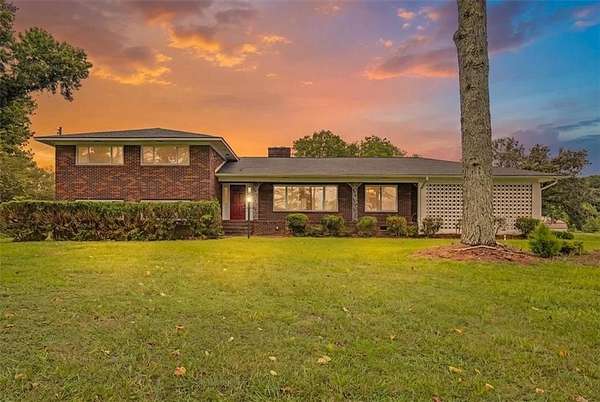 4 Acres of Land with Home for Sale in Cedartown, Georgia