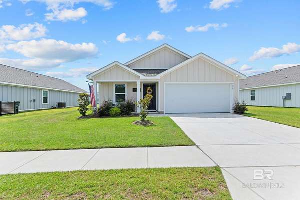 21 Acres of Land with Home for Sale in Foley, Alabama