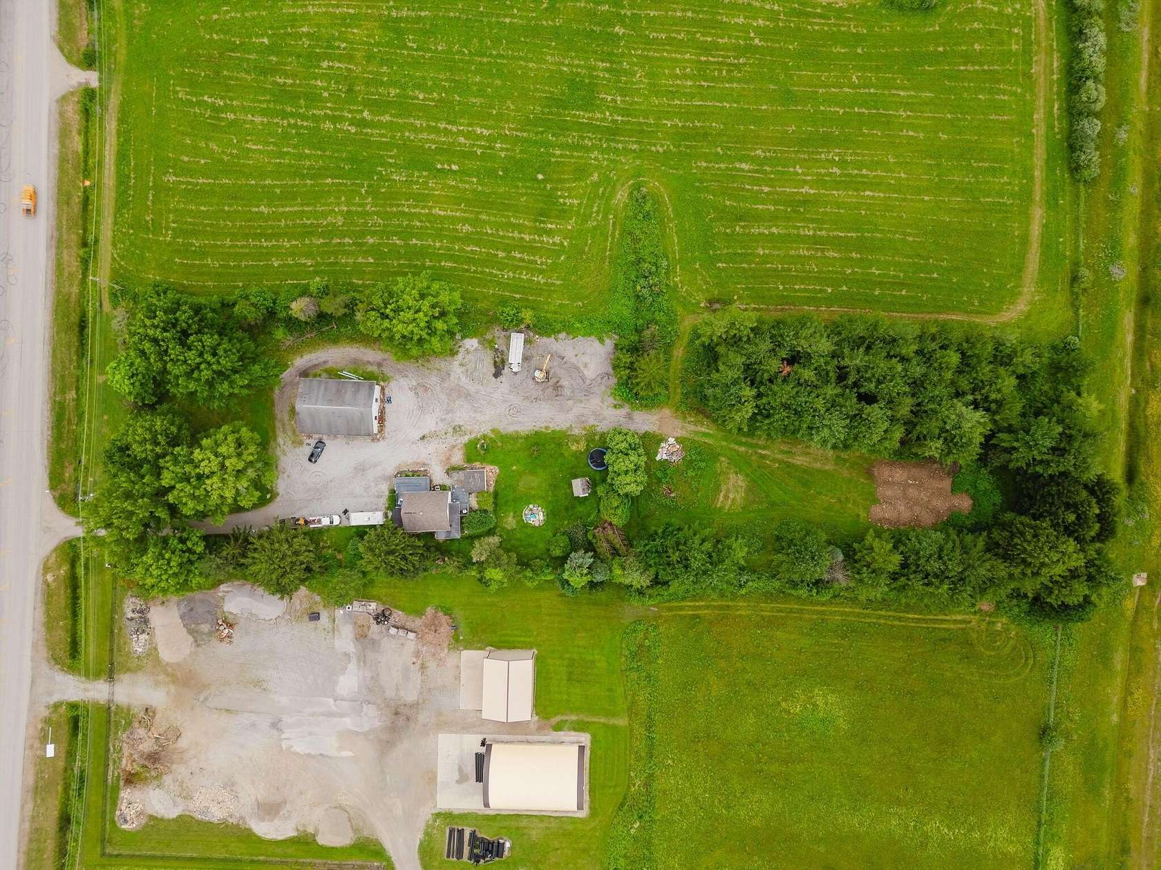 2.89 Acres of Improved Residential Land for Sale in Pataskala, Ohio