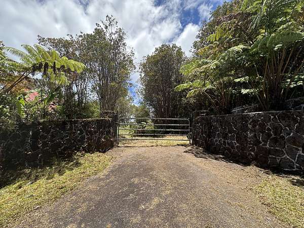 0.18 Acres of Land for Sale in Mountain View, Hawaii