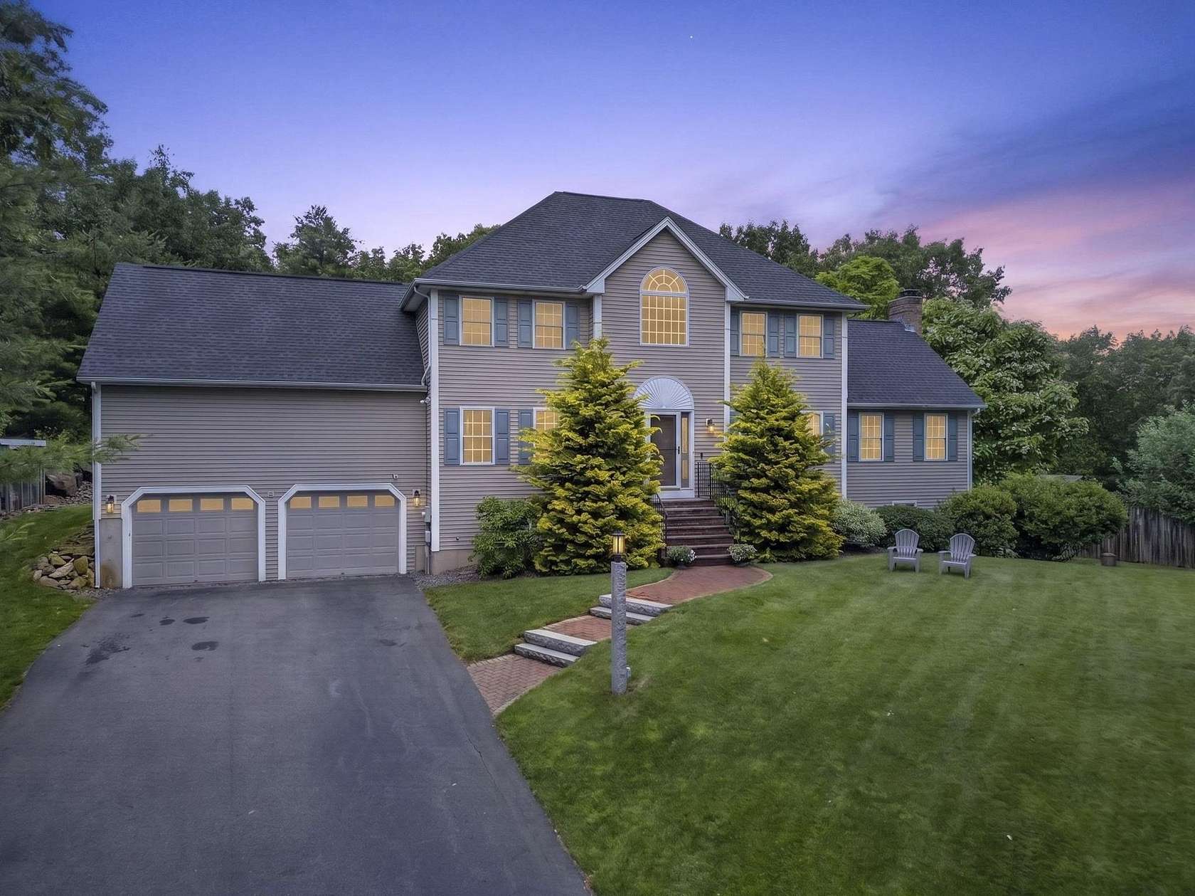 2.86 Acres of Land with Home for Sale in Londonderry, New Hampshire