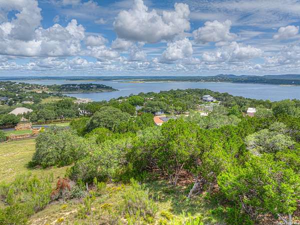 1.18 Acres of Residential Land for Sale in Canyon Lake, Texas
