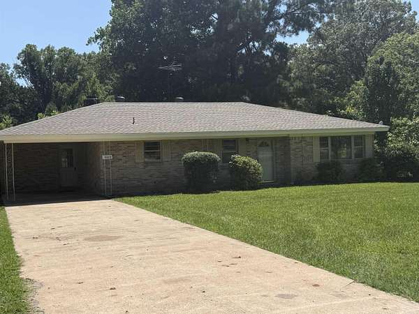 4 Acres of Land with Home for Sale in White Hall, Arkansas