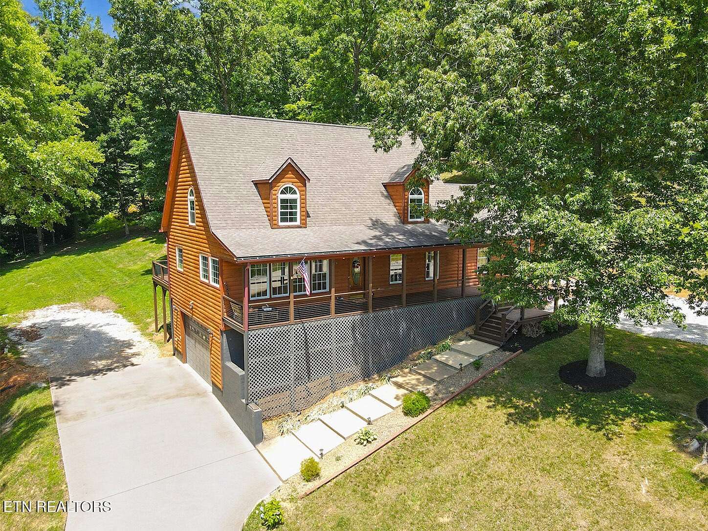 5 Acres of Land with Home for Sale in Sharps Chapel, Tennessee