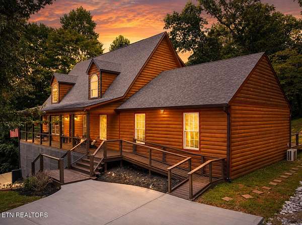 5 Acres of Land with Home for Sale in Sharps Chapel, Tennessee