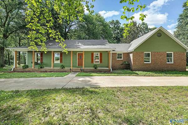 2 Acres of Land with Home for Sale in New Market, Alabama