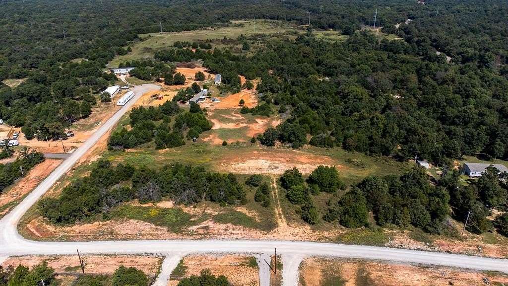 2 Acres of Residential Land for Sale in Wellston, Oklahoma