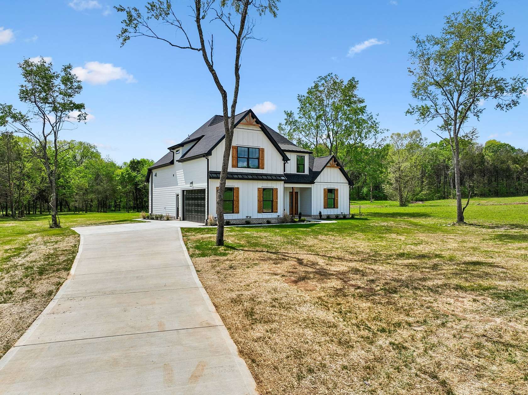 6.6 Acres of Land with Home for Sale in Lebanon, Tennessee