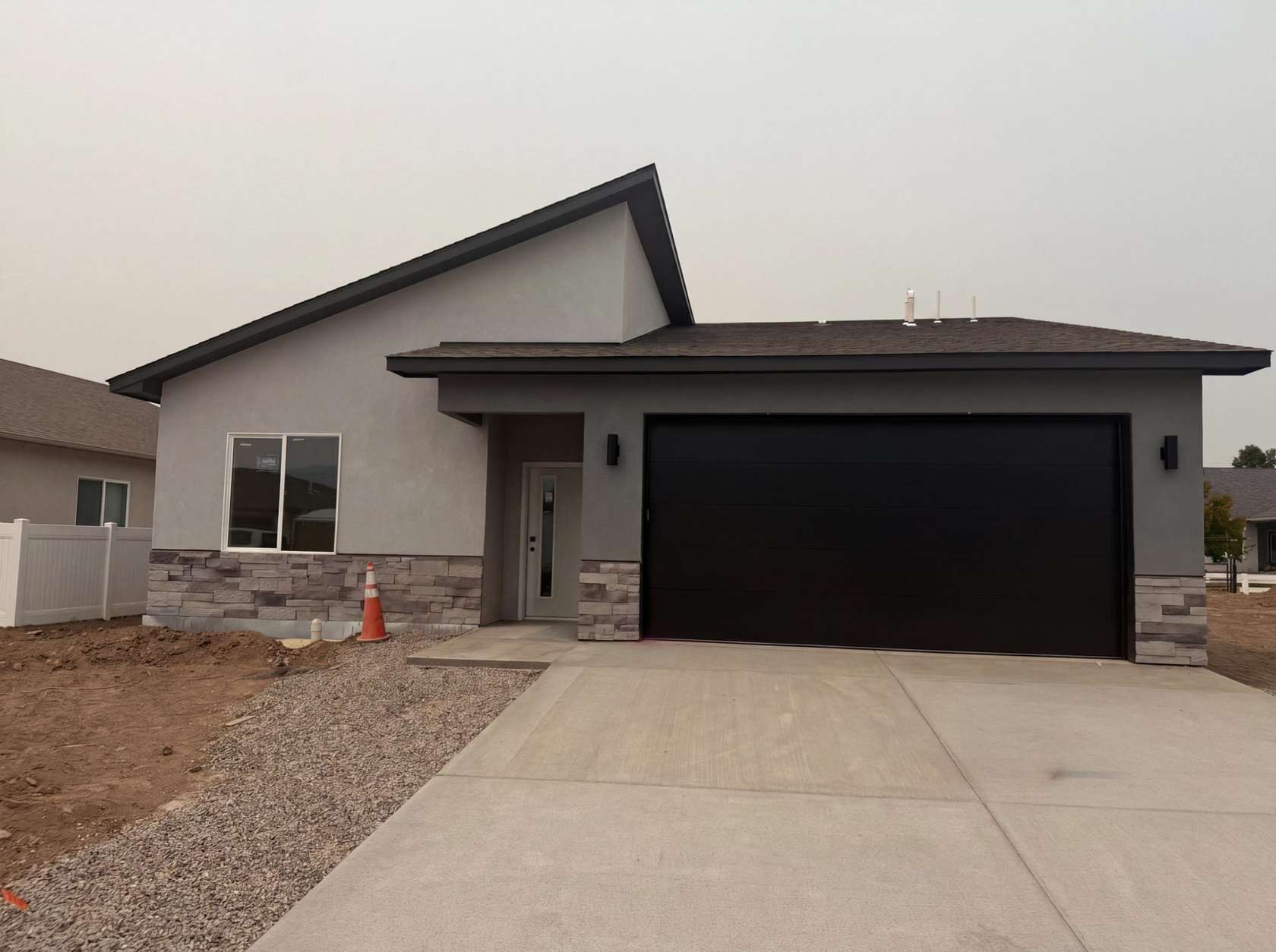 19 Acres of Land with Home for Sale in Fruita, Colorado