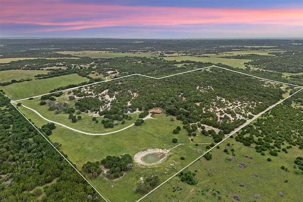 76.7 Acres of Land with Home for Sale in Jonesboro, Texas