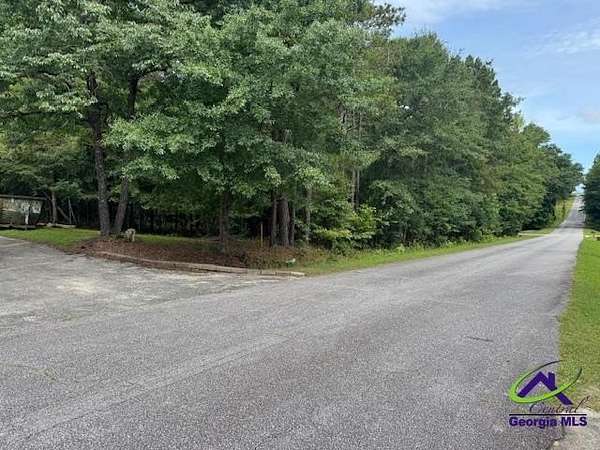 1.72 Acres of Residential Land for Sale in Lizella, Georgia