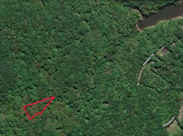 0.94 Acres of Residential Land for Sale in Clarksville, Virginia