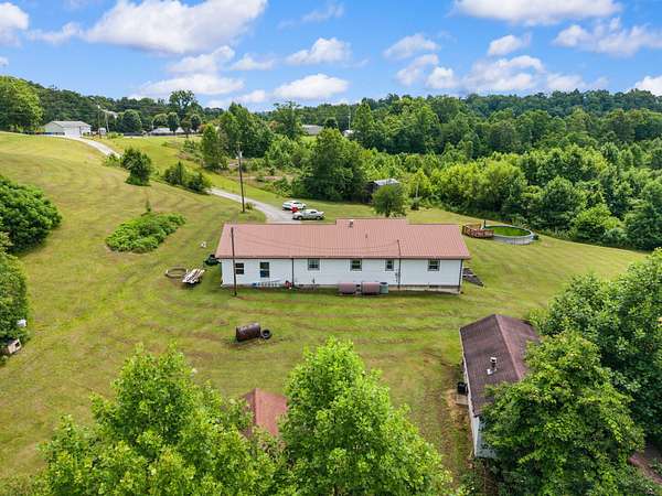 7.84 Acres of Land with Home for Sale in London, Kentucky