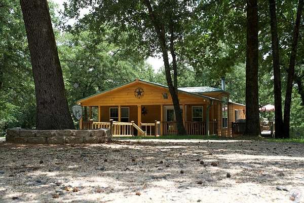 66 Acres of Recreational Land with Home for Sale in Linden, Texas