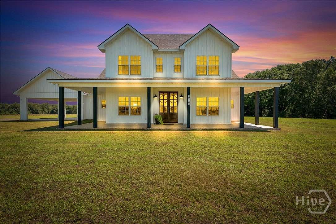 10.8 Acres of Land with Home for Sale in Register, Georgia