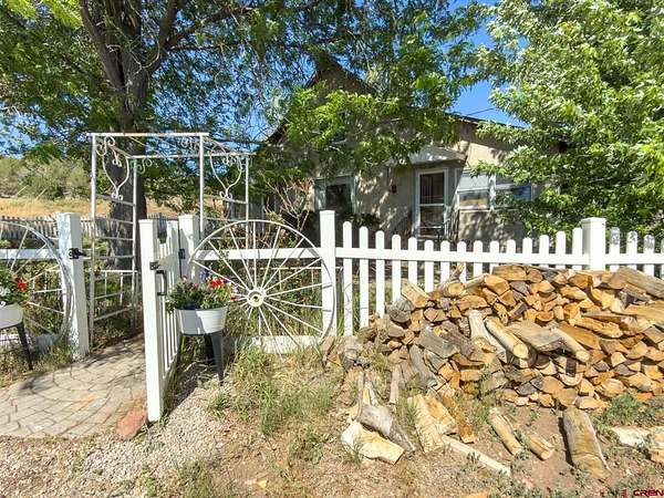10.2 Acres of Land with Home for Sale in Ignacio, Colorado