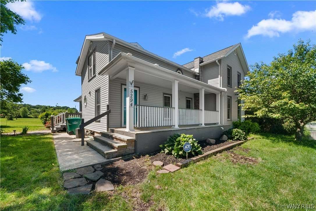 6 Acres of Land with Home for Sale in Lockport, New York