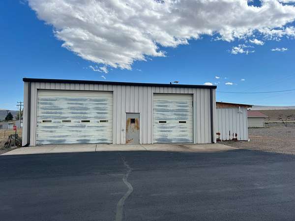 1.72 Acres of Improved Mixed-Use Land for Sale in Thermopolis, Wyoming