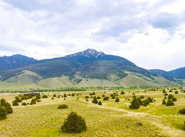20 Acres of Recreational Land for Sale in Livingston, Montana