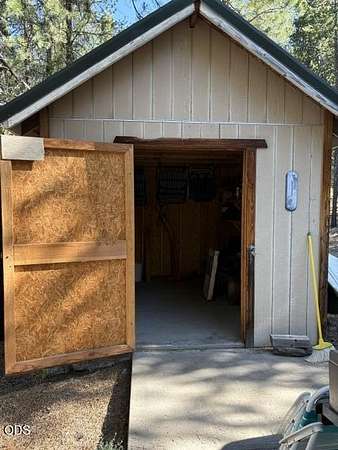 1.4 Acres of Residential Land for Sale in Crescent Lake, Oregon