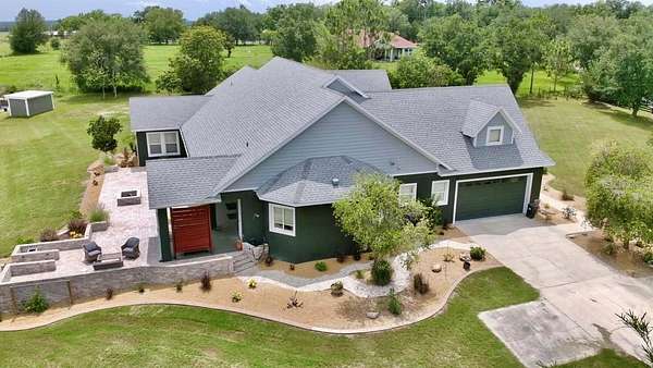 5 Acres of Land with Home for Sale in Dade City, Florida