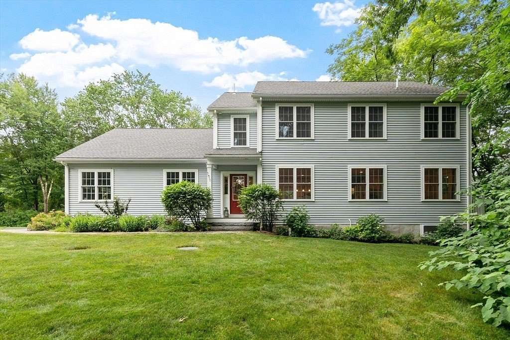 2.3 Acres of Land with Home for Sale in Boxborough Town, Massachusetts