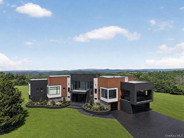 10.6 Acres of Land with Home for Sale in Warwick, New York
