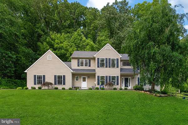 1.9 Acres of Land with Home for Sale in Glenmoore, Pennsylvania