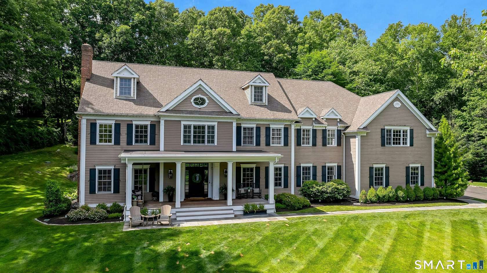 1.9 Acres of Land with Home for Sale in Ridgefield, Connecticut