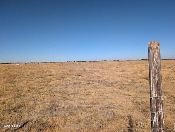 2.5 Acres of Residential Land for Sale in Lancaster, California