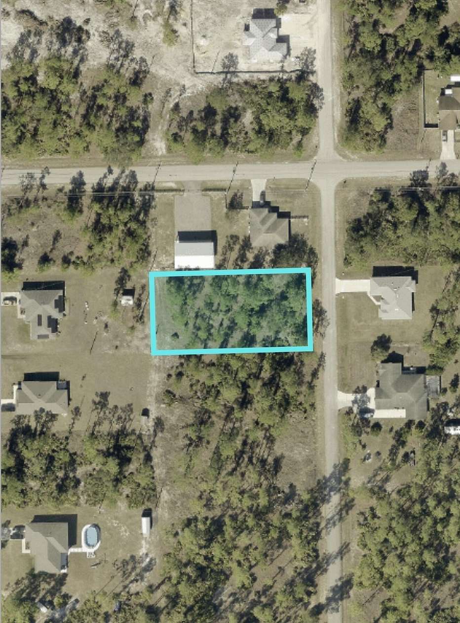 0.5 Acres of Residential Land for Sale in Alva, Florida
